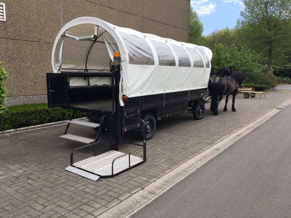 Den Draver huifkar